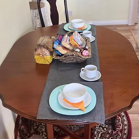 Bells Yard Apartmán *